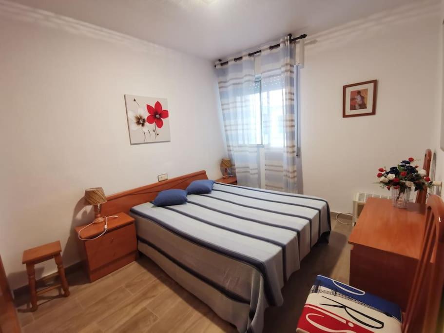 Primera Linea Playa Del Cura Con Piscina Torrevieja Exterior foto